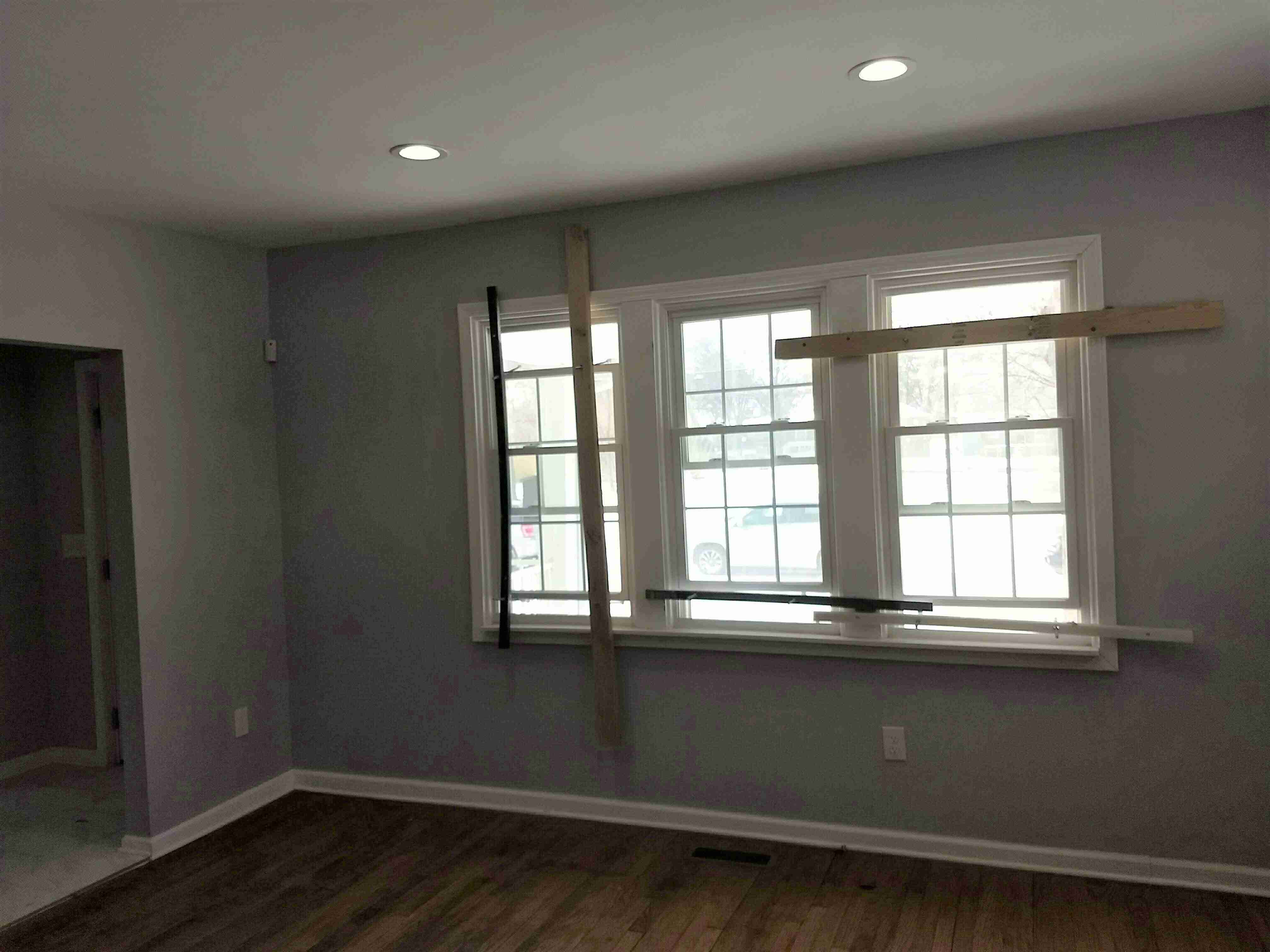 16532 Rosa living room.jpg